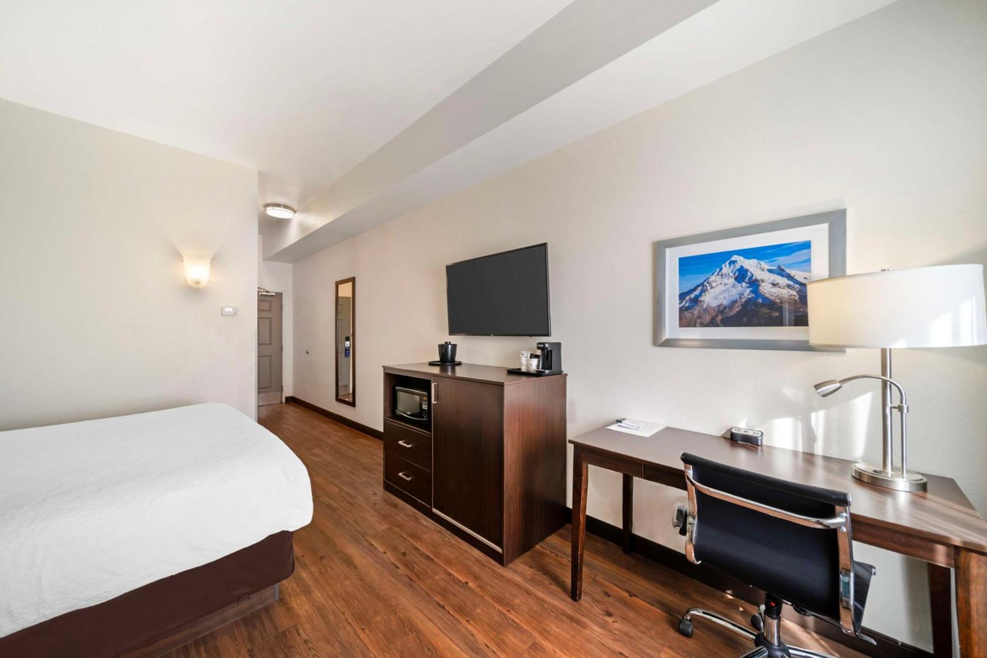Best Western Crater Lake Highway White City/Medford Екстер'єр фото